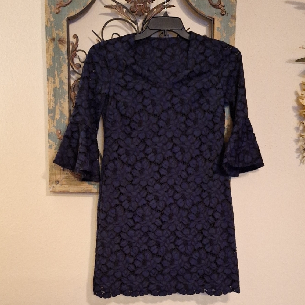 Elegant Navy Ruffled Bell Sleeve Dress. Size 6 NWOT